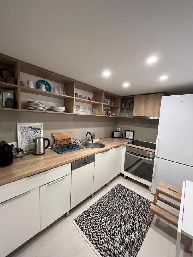 Apartament Airport Gate 25 Ledine Zewnętrze zdjęcie